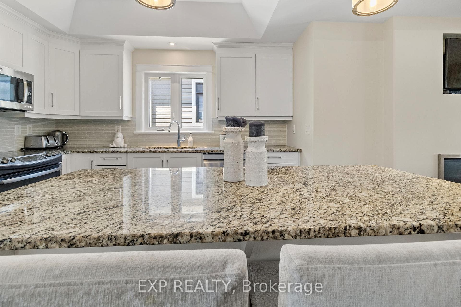 321 Adley Drive photo 12