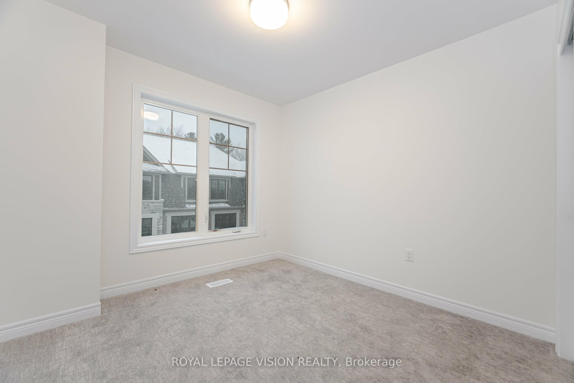 60 Folcroft Street photo 31