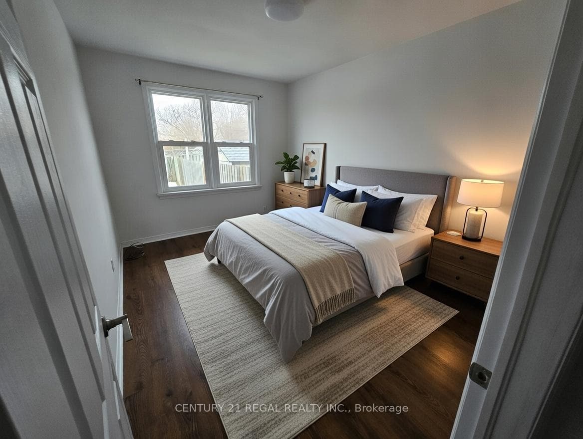 82 Durham Street Unit upper photo 6