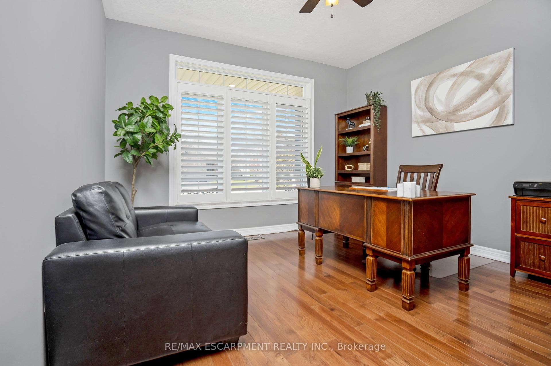 104 Parkinson Drive photo 8