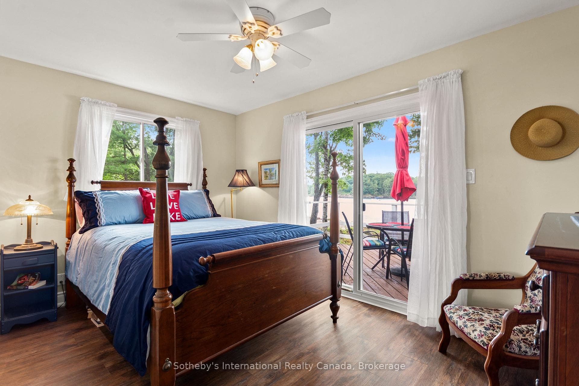 834 Eastshore Road photo 13