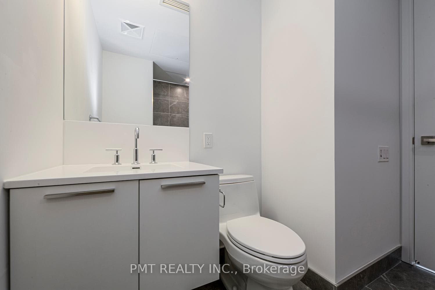 3 Gloucester Street Unit 4205 photo 26