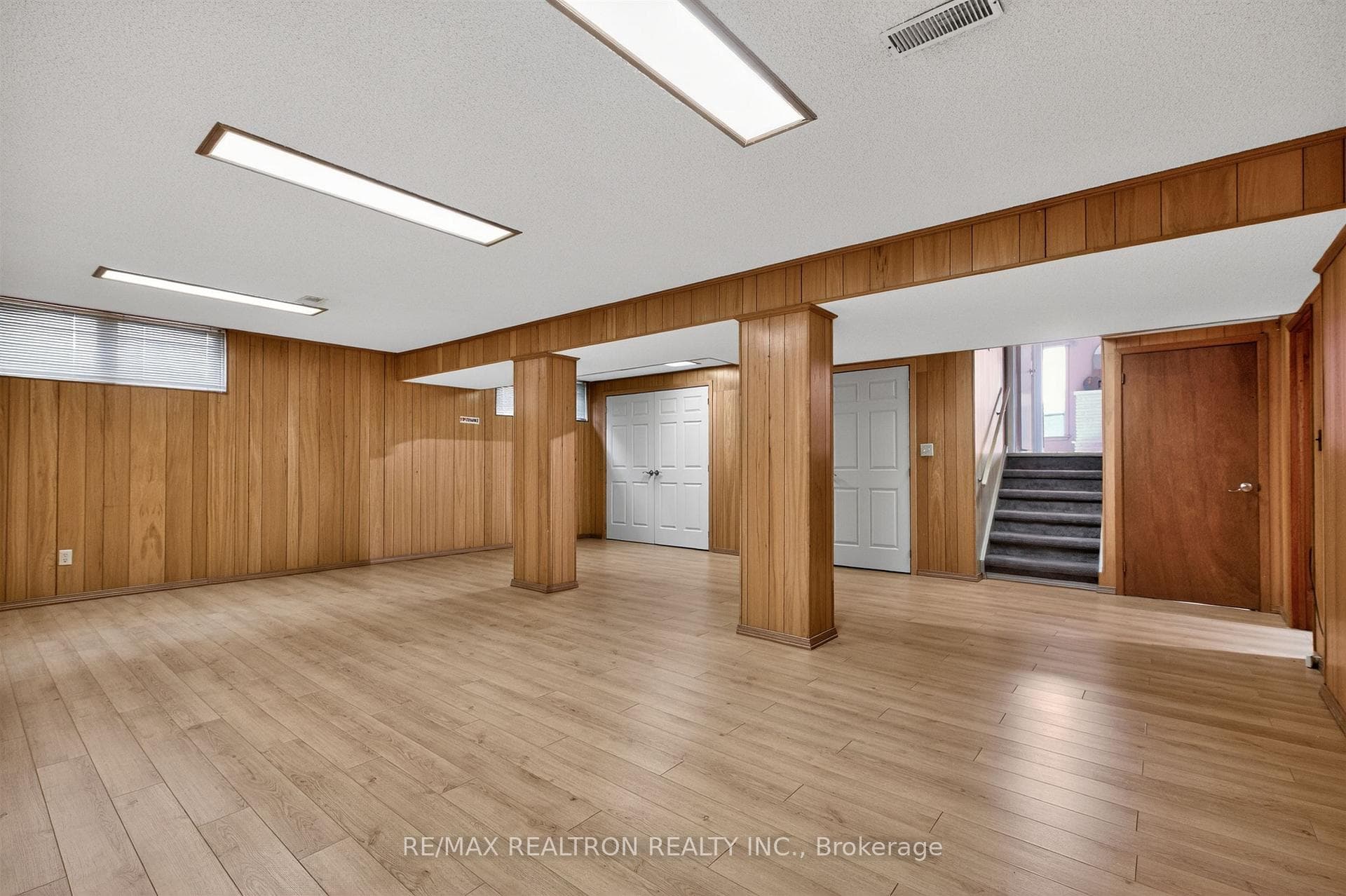 38 Colonnade Road photo 38