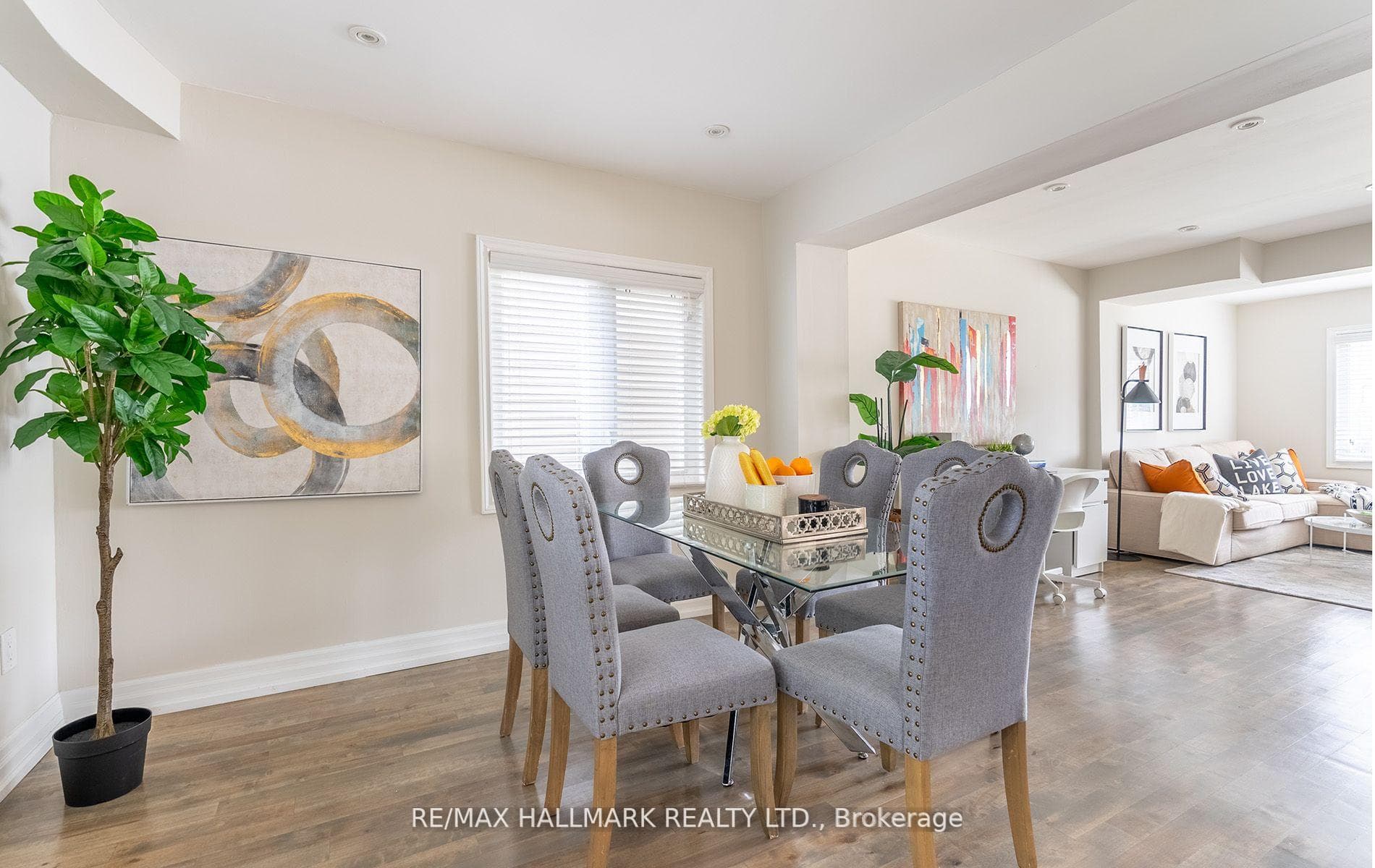 291 Boon Avenue photo 8