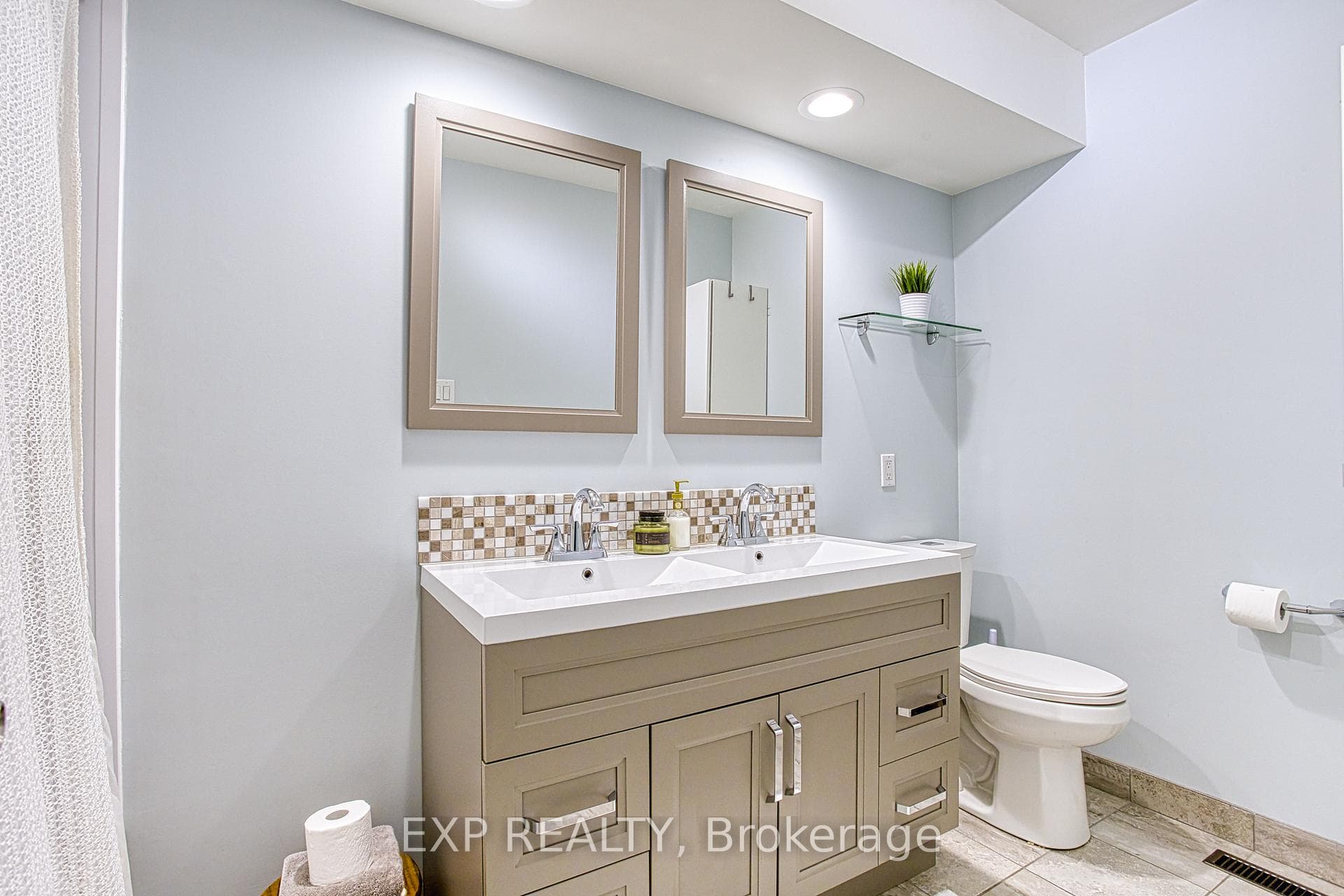 4588 Juniper Court photo 26