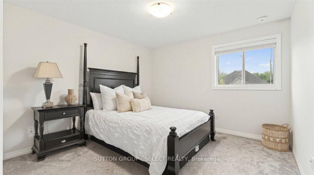 261 Wilson Avenue photo 25