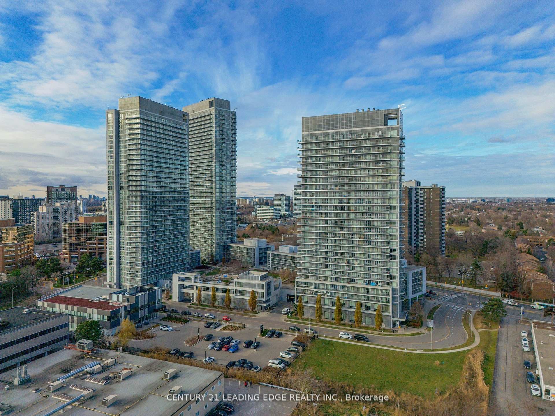 30 Herons Hill Way Unit 1102 photo 2