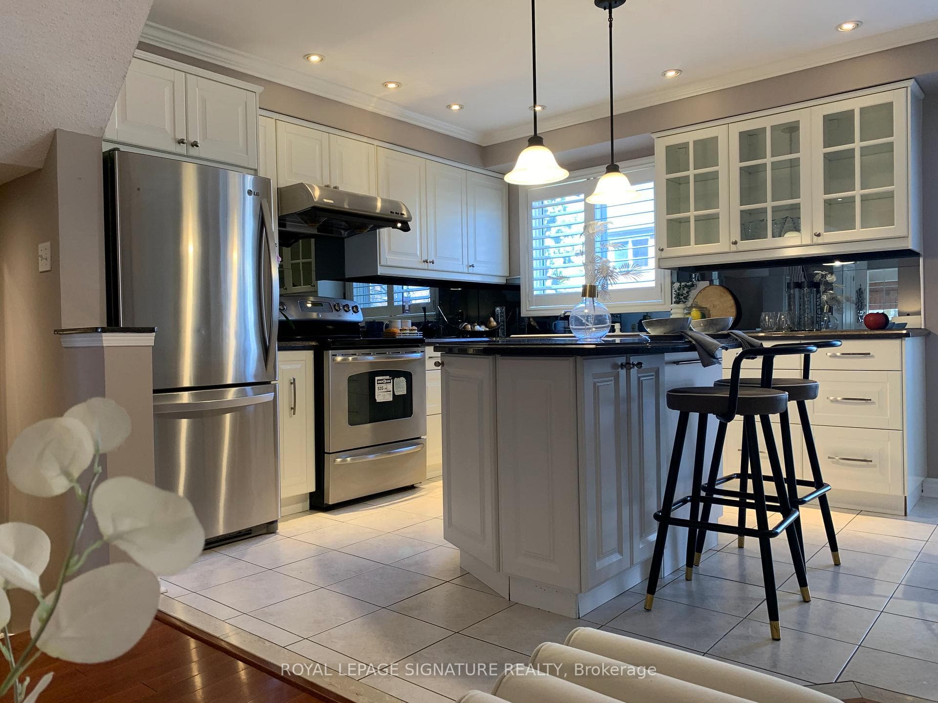 5530 Glen Erin Drive Unit 175 photo 8