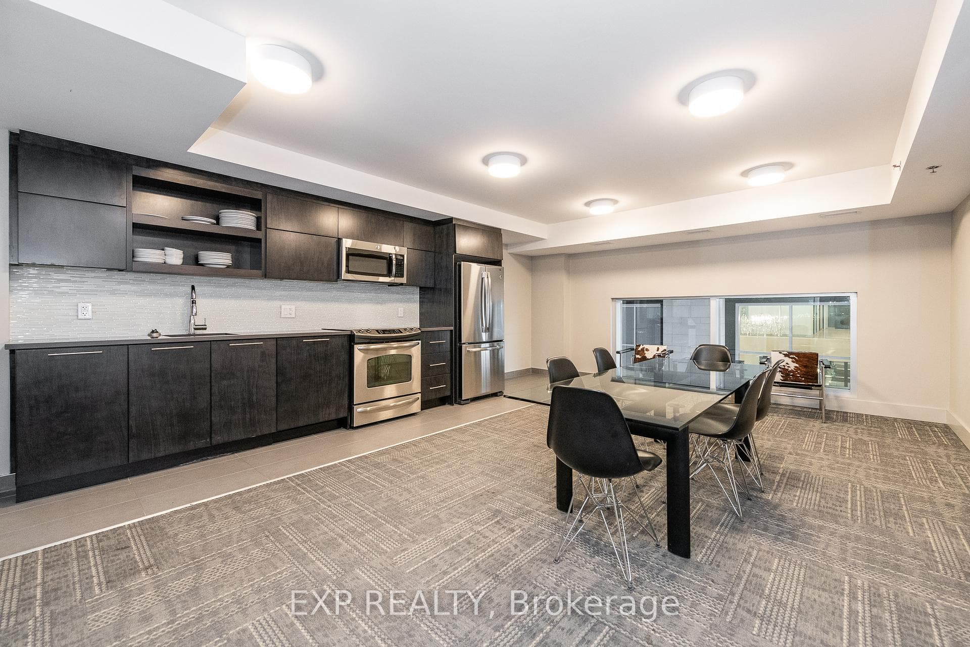 108 Richmond Road Unit 303 photo 39