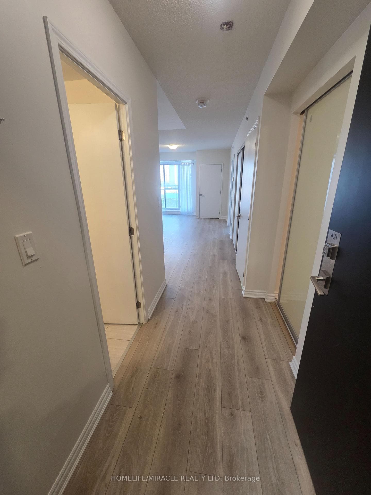 1 FALAISE Road Unit 421 photo 5