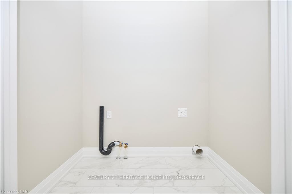 100 ELVIRA Way photo 22