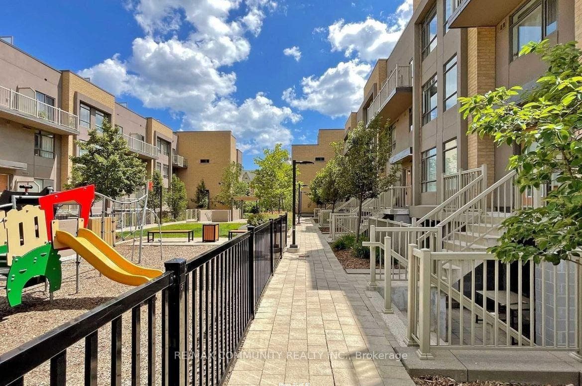 90 Orchid Place Drive Unit 205 photo 11