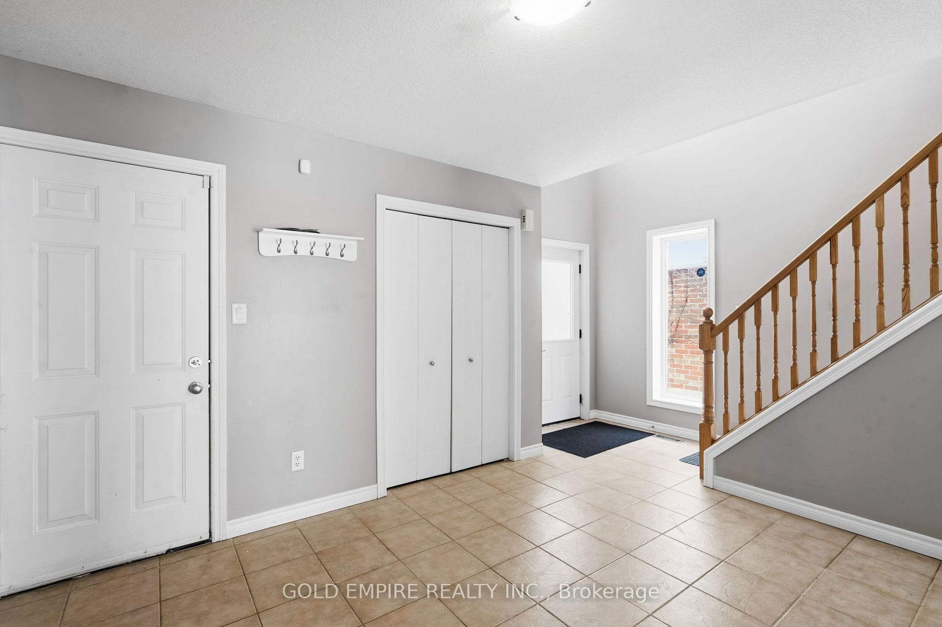 1307 Blackmaple Drive photo 3