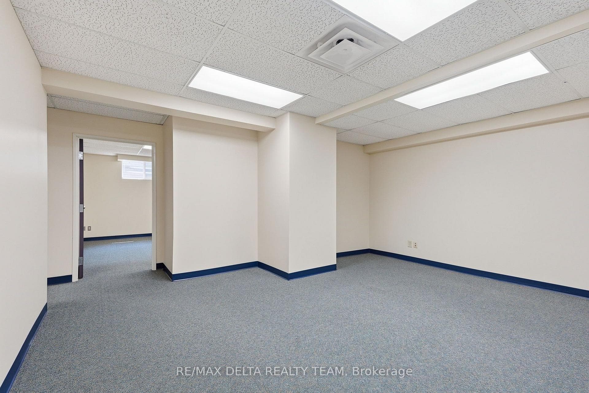 784 Taylor Creek Drive photo 8