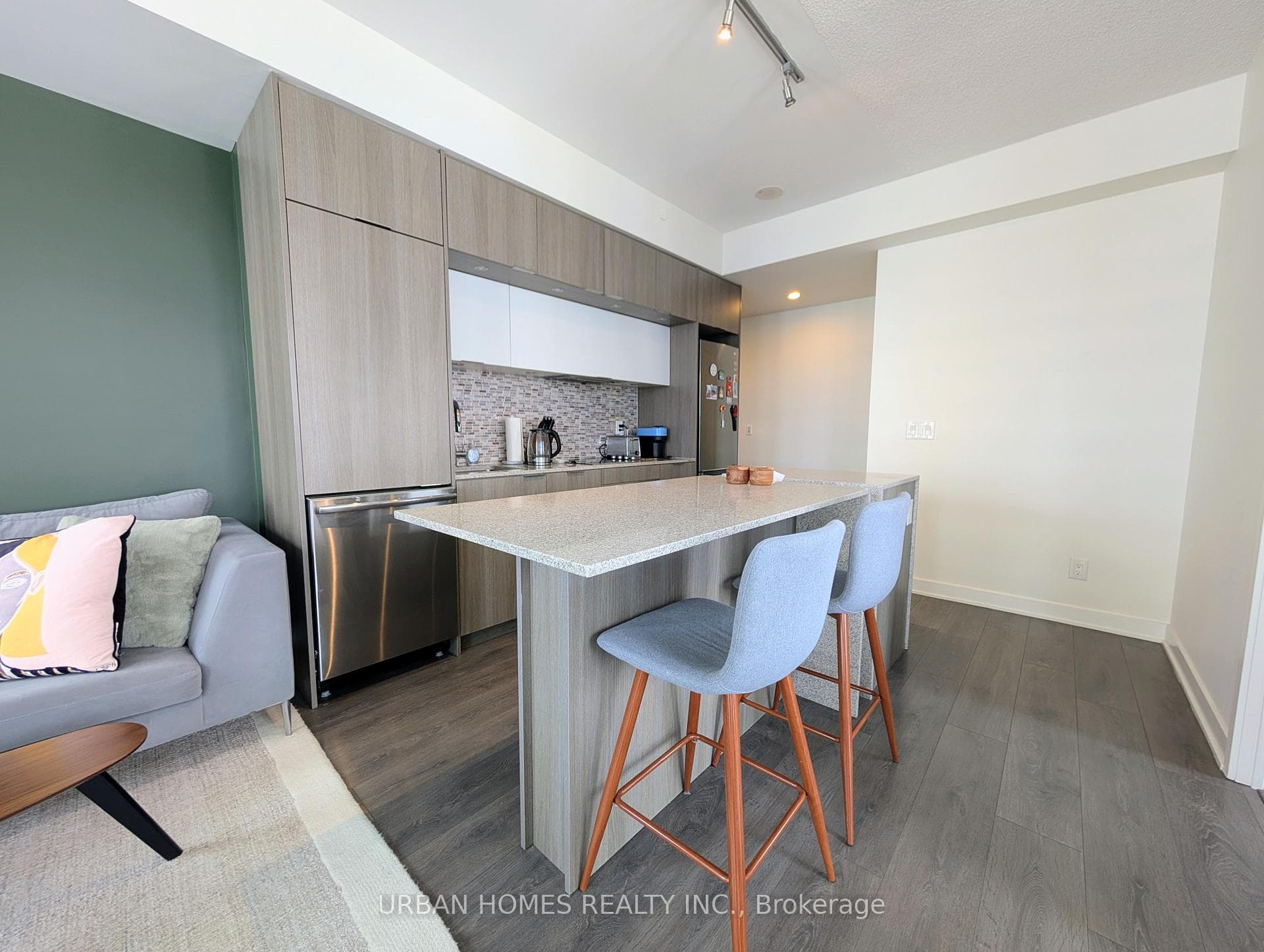 170 Sumach Street Unit 1212 photo 7