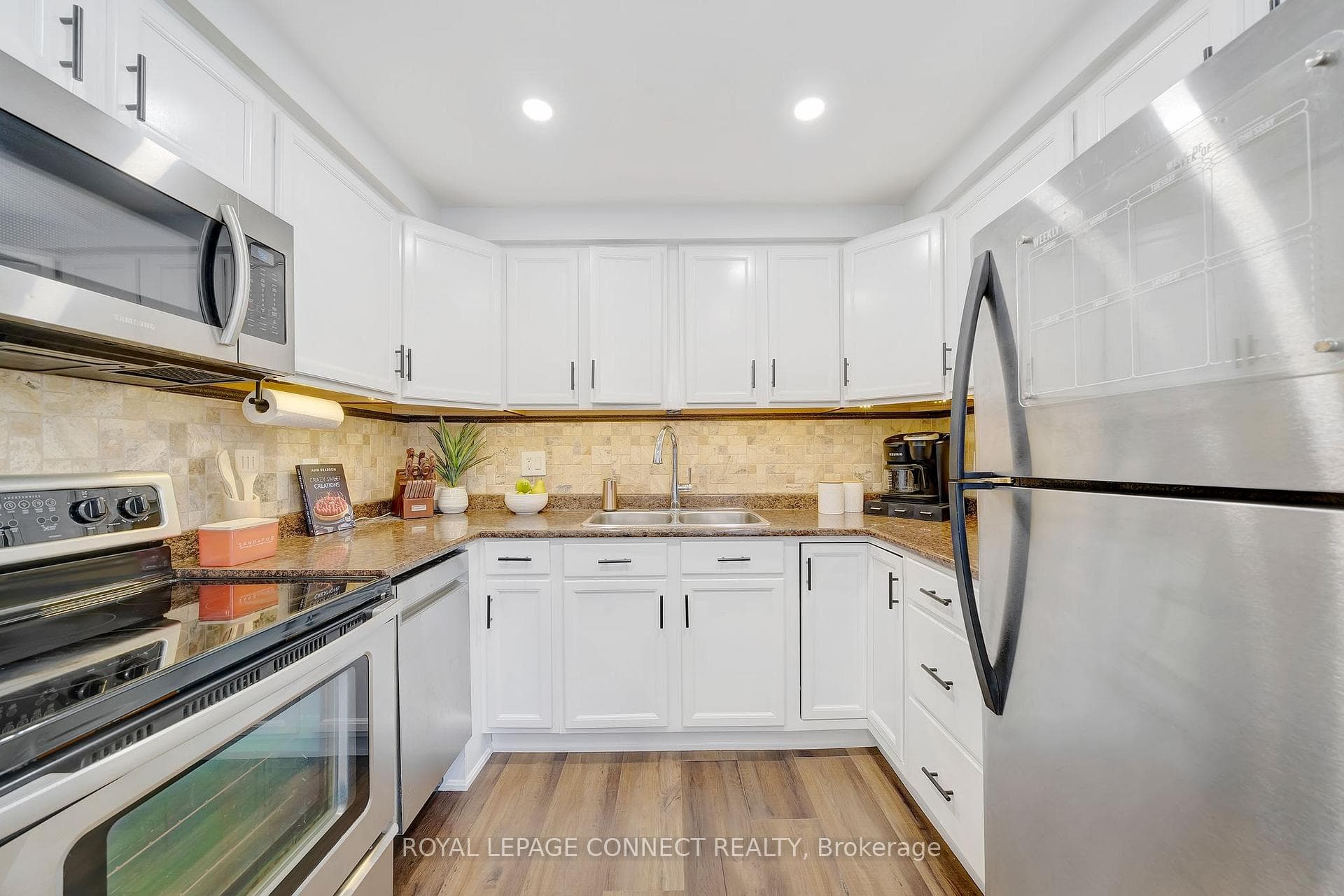 750 Erinbrook Drive Unit 5 photo 8