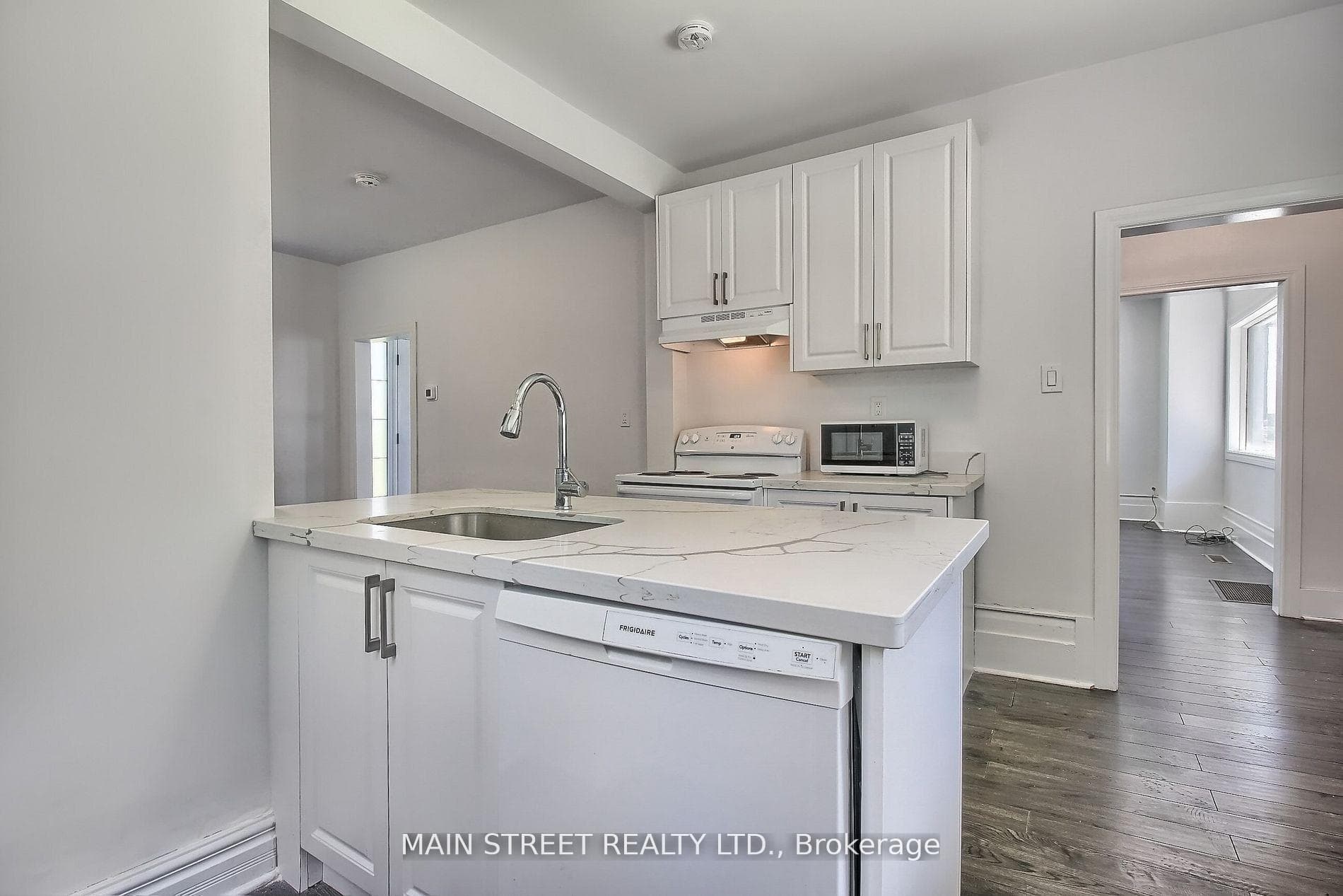 1579 Gilford Road photo 8