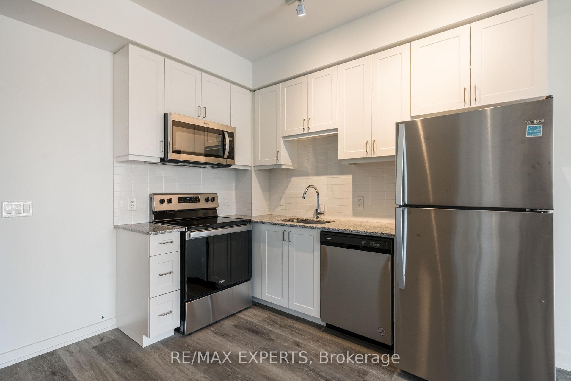 430 ESSA Road Unit 319 photo 1