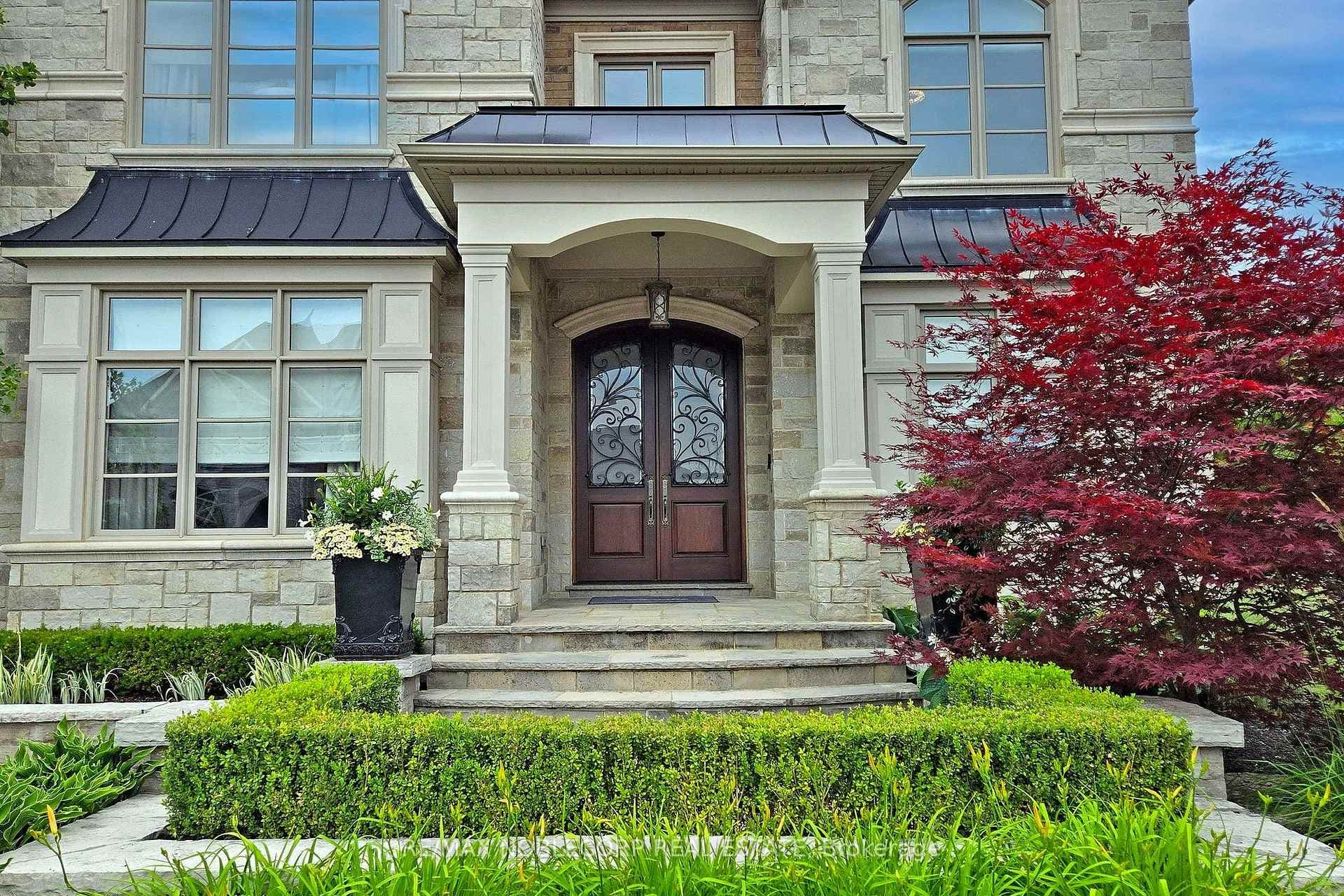 146 Degrey Drive photo 6