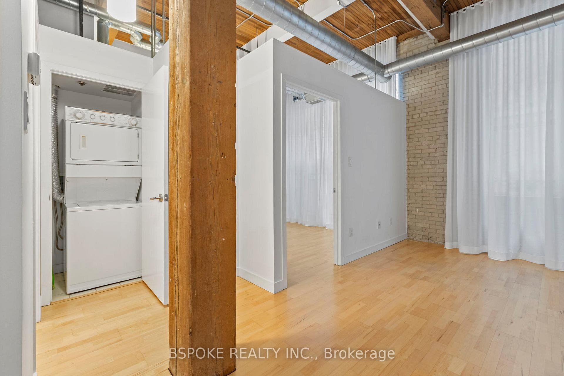 955 Queen Street Unit 227 photo 23