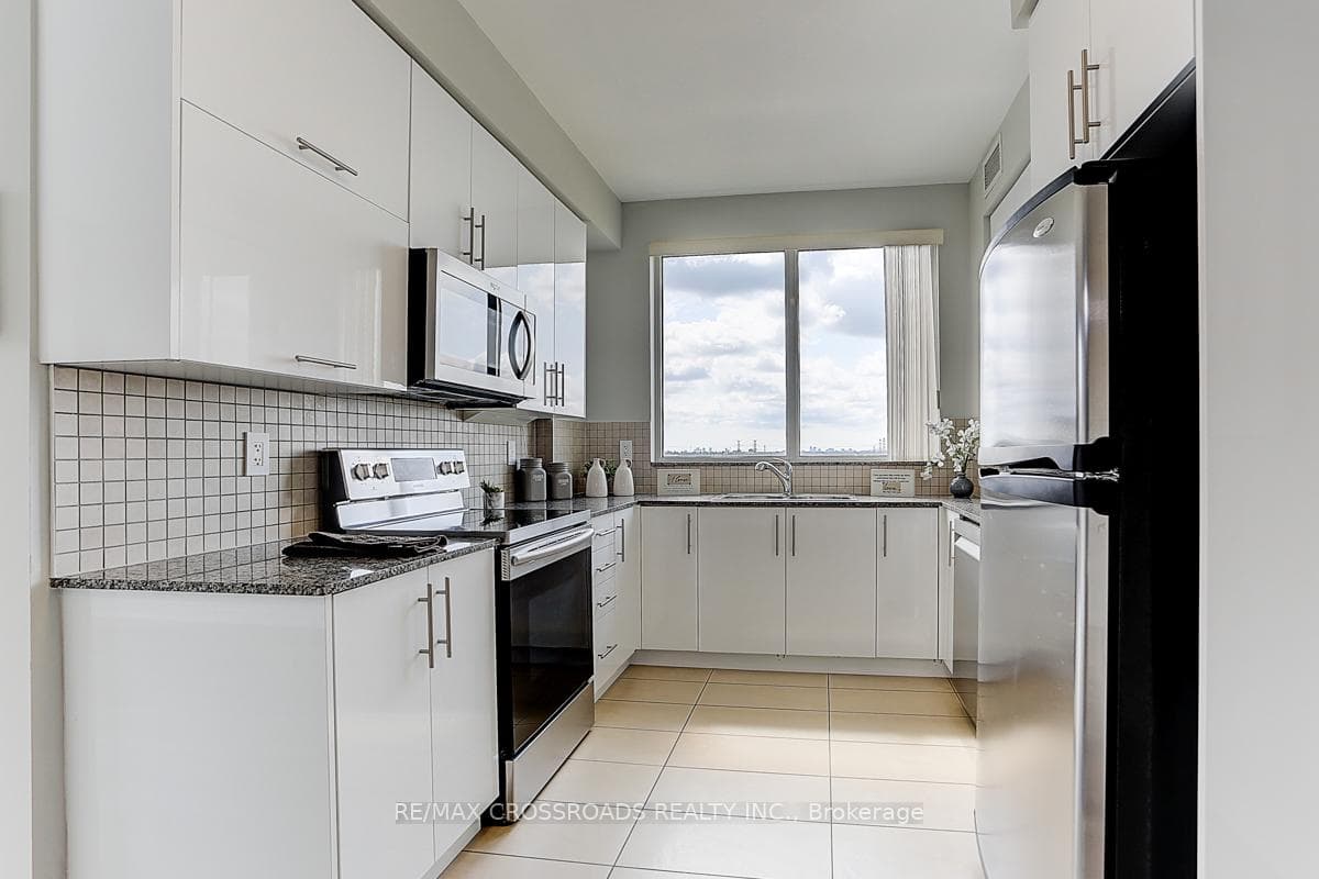 60 South Town Centre Boulevard Unit 1616 photo 25