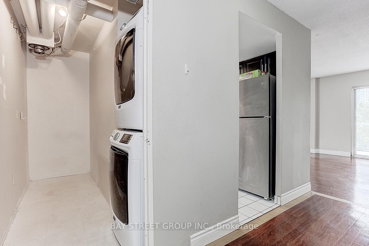350 Webb Drive Unit 501 photo 19