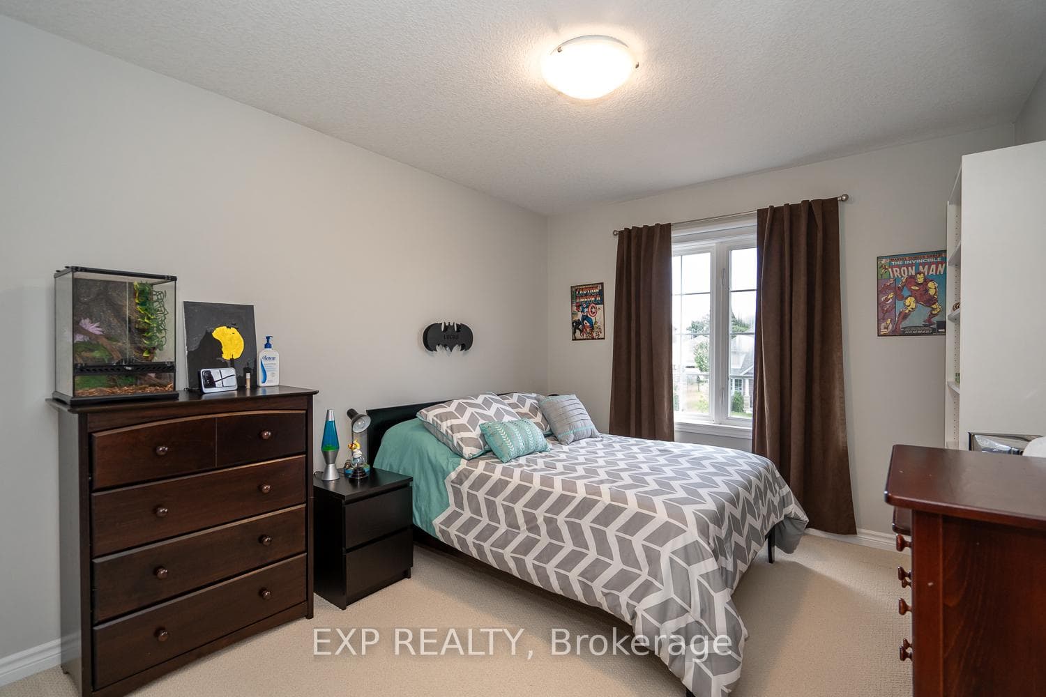 6 Robert Simone Way photo 23