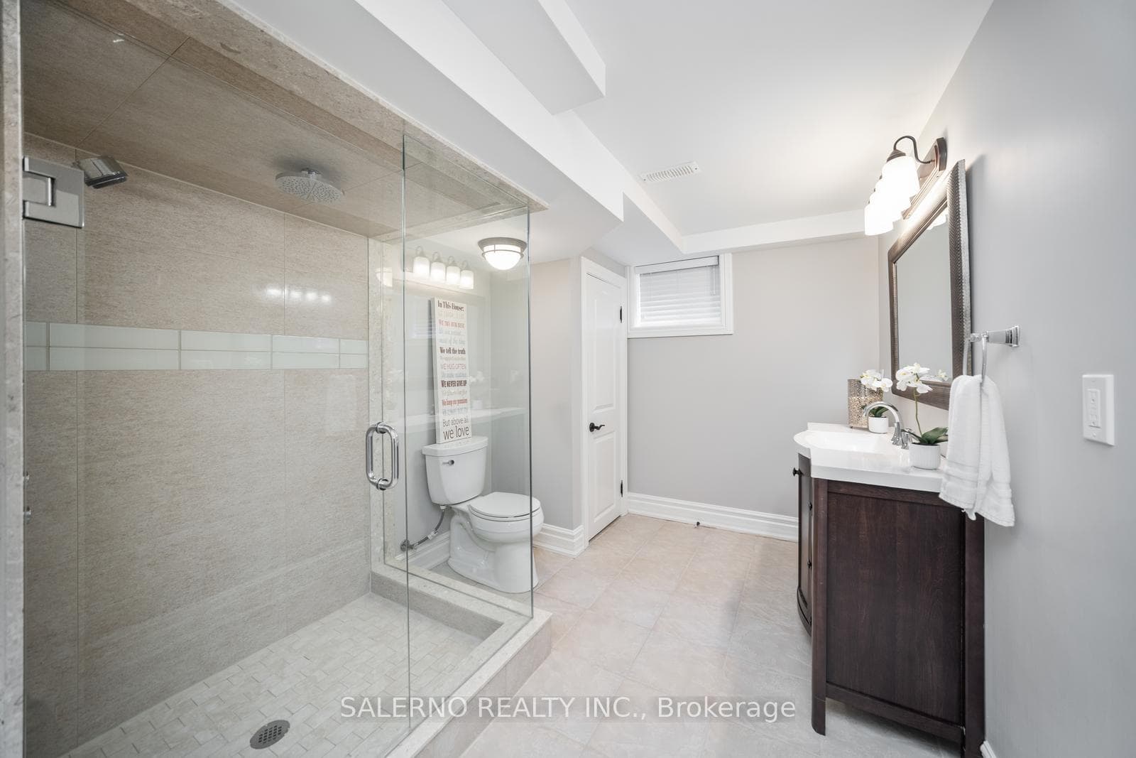 11 Flushing Avenue photo 31