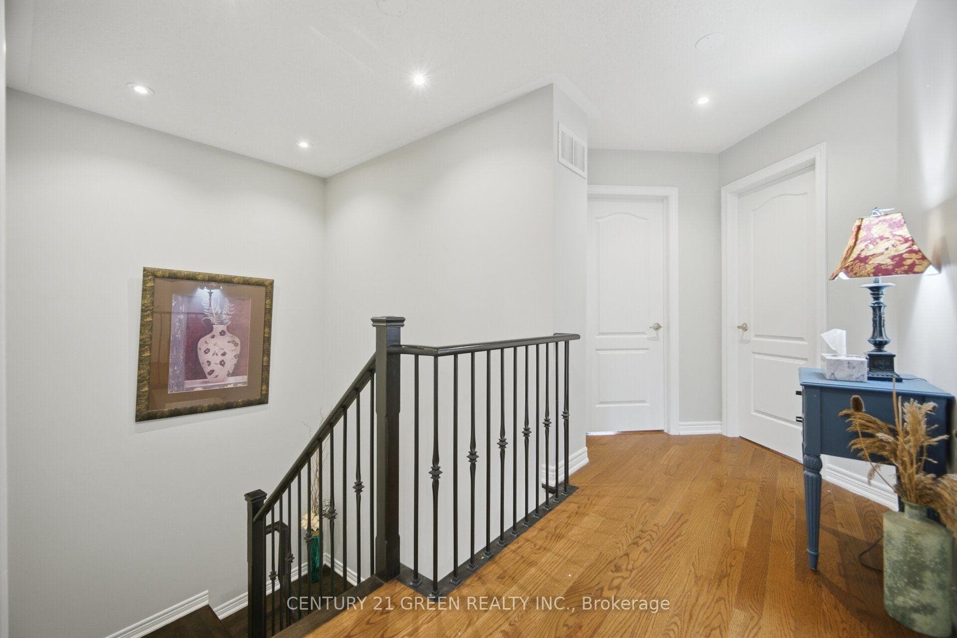 399 Savoline Boulevard photo 27