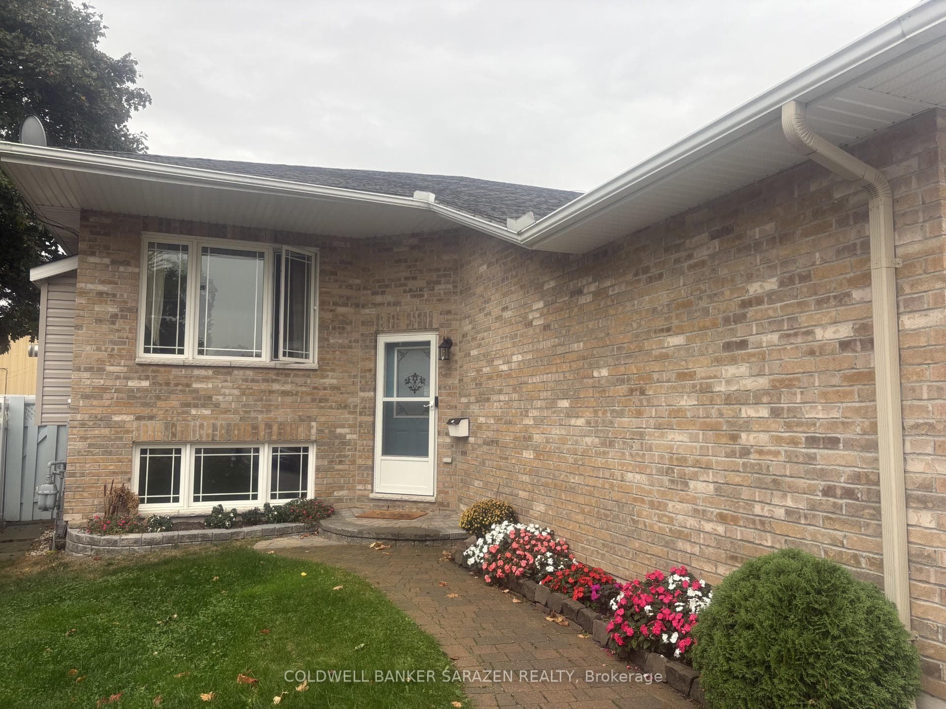 88 Thomas Street Unit B photo 2