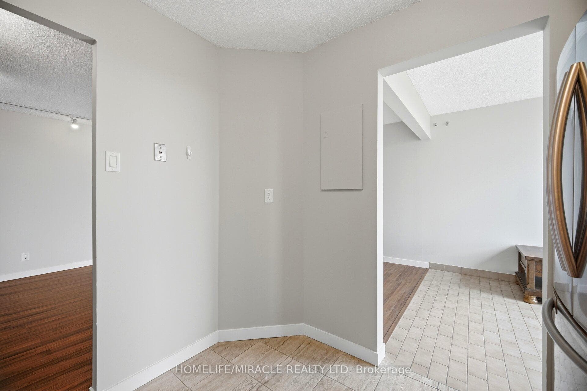 41 Markbrook Lane Unit 707 photo 17
