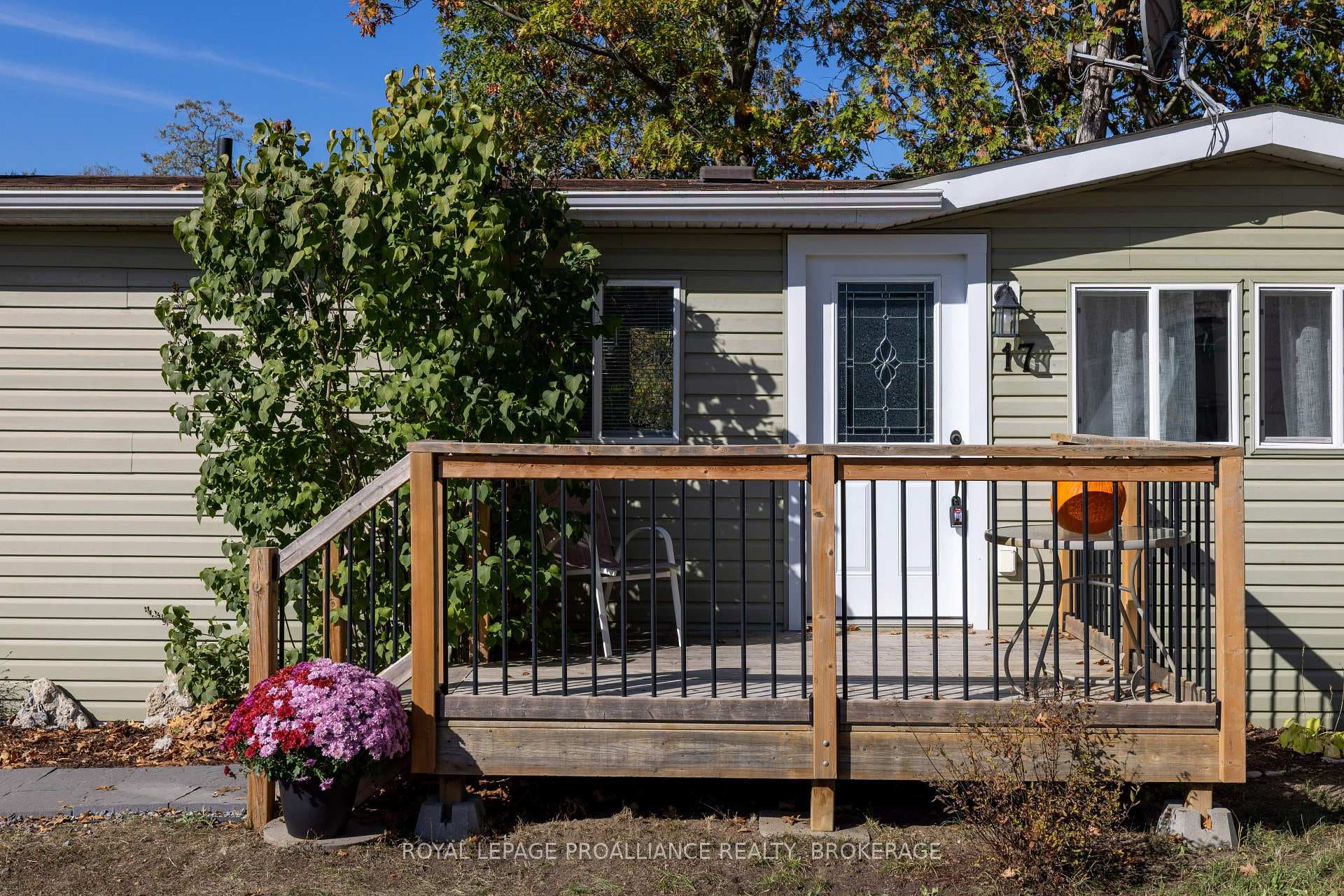 5569 Bath Road Unit 17 photo 19