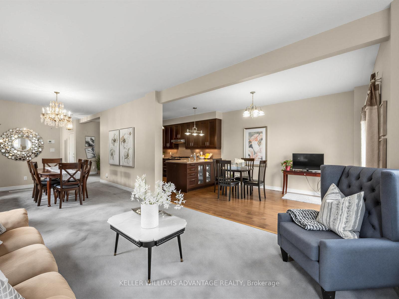 98 Coalport Drive photo 14