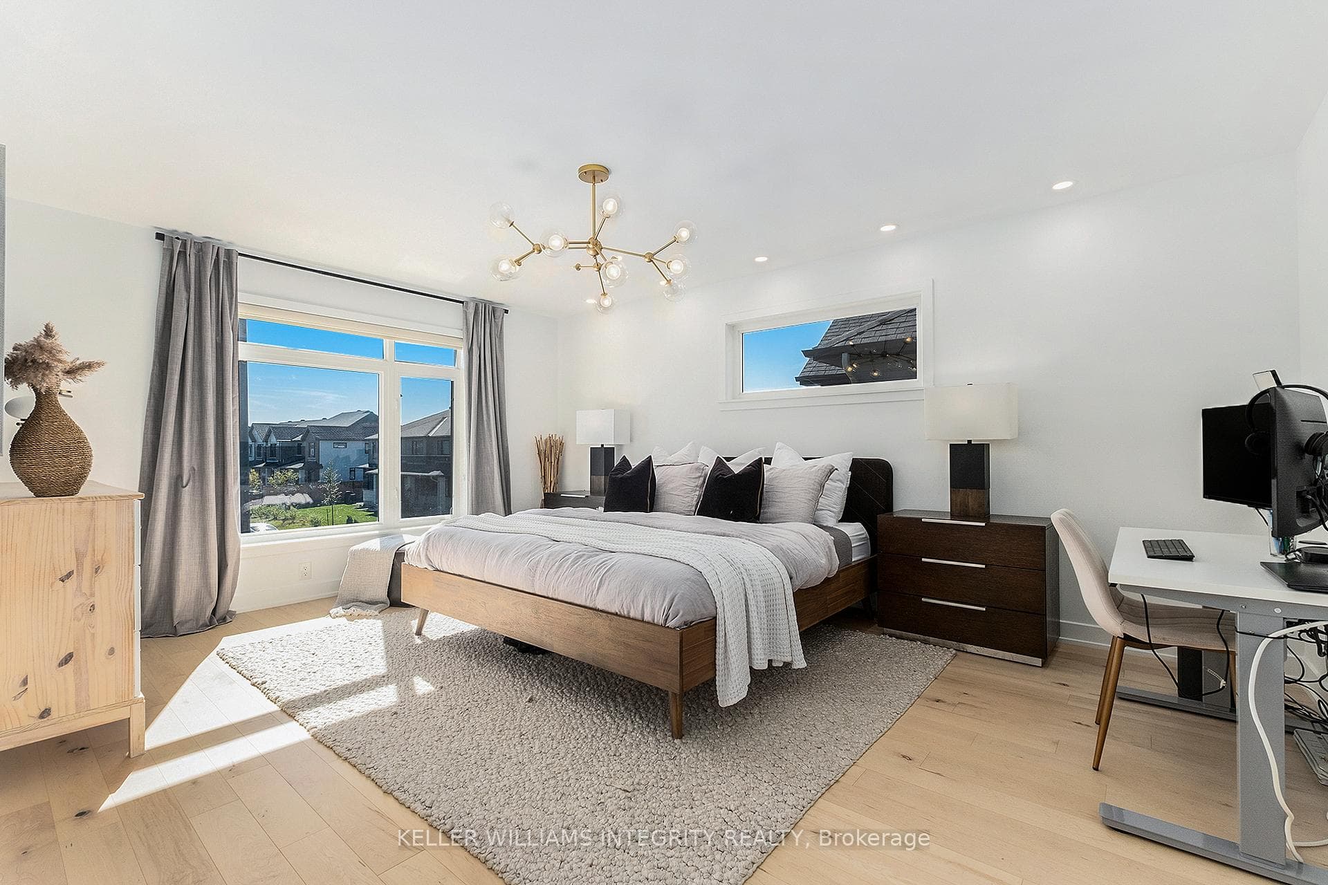 860 Solarium Avenue photo 19