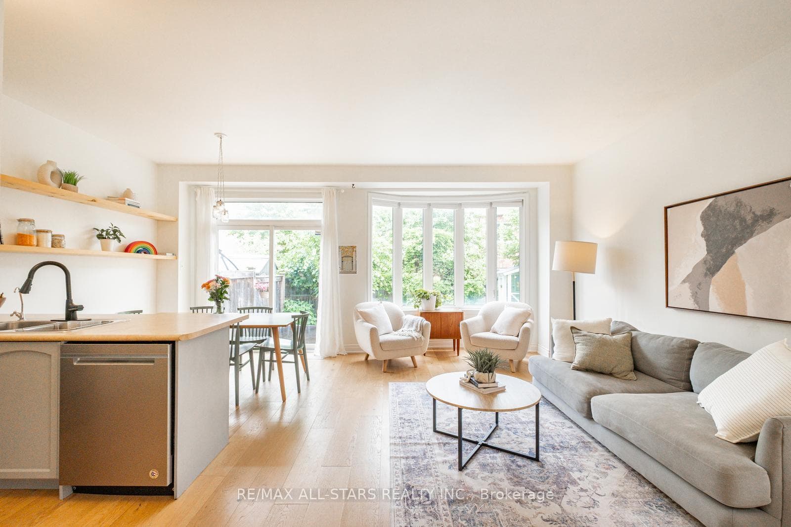 187 James Ratcliff Avenue photo 10