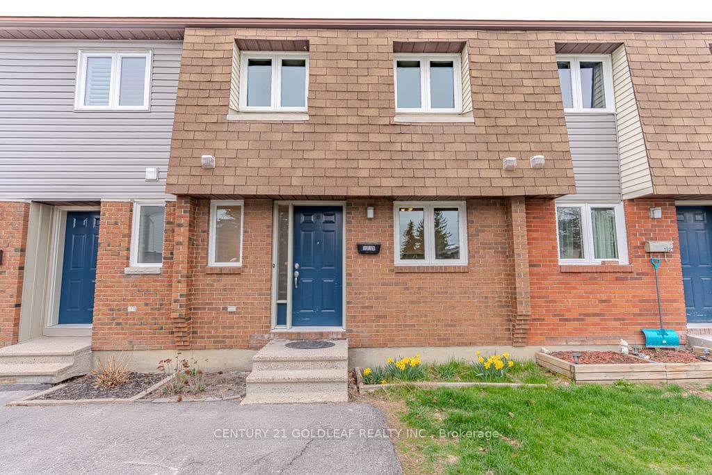 1319 Alness Court Unit 6 photo 2