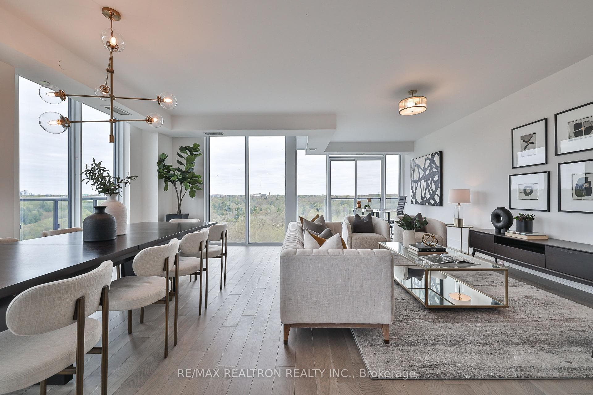 10 Inn On The Park Drive Unit 710 photo 6