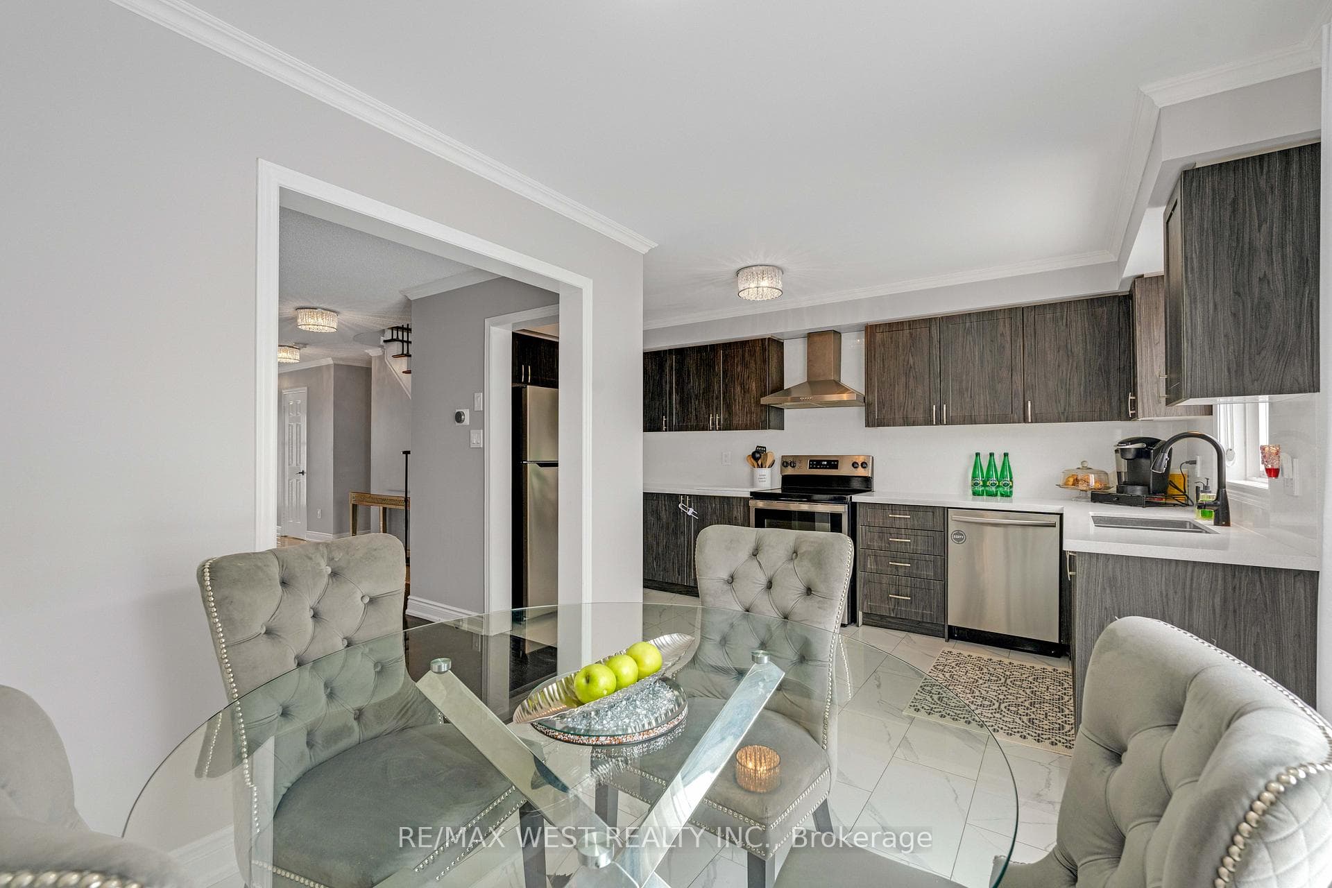 101 Cedargrove Road photo 19