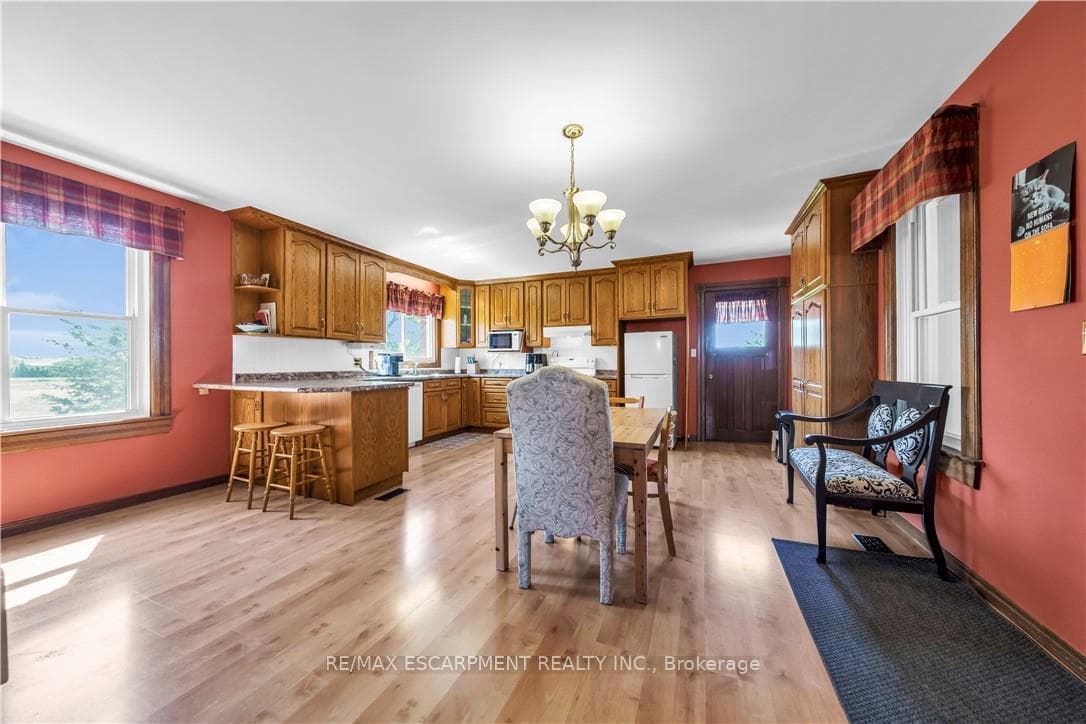4932 FLY Road photo 14