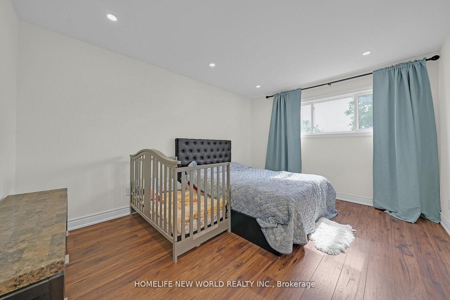 38 Springfair Avenue photo 15