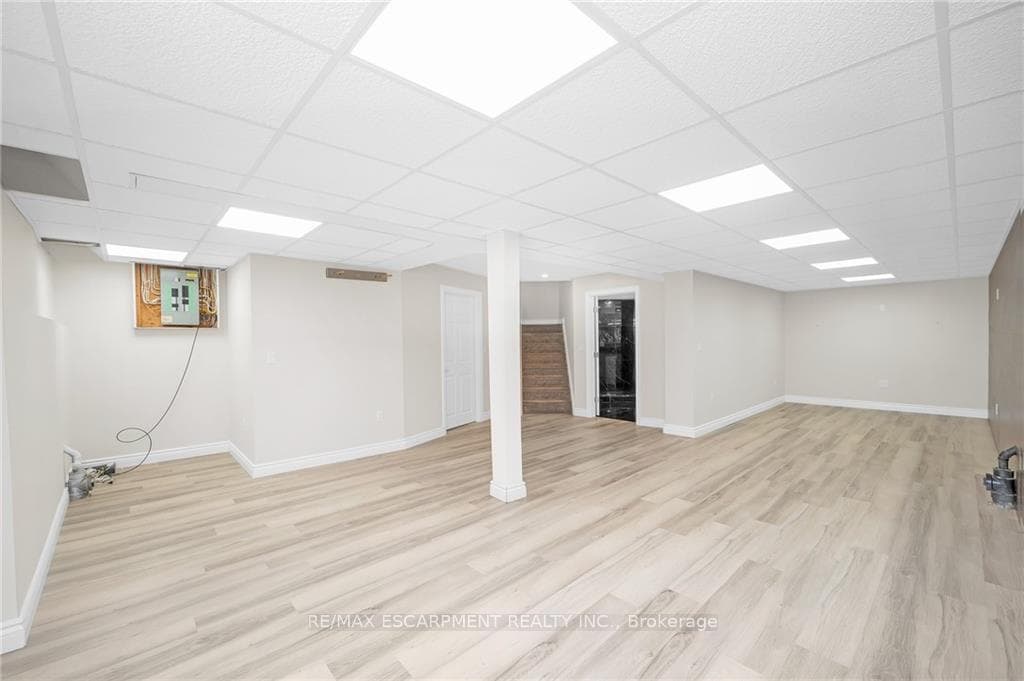 5255 Lakeshore Road Unit 10 photo 27