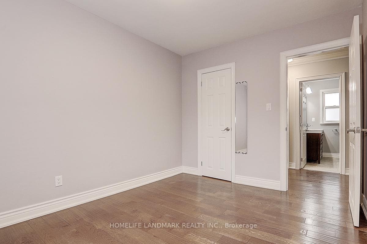 367 Cummer Avenue photo 6
