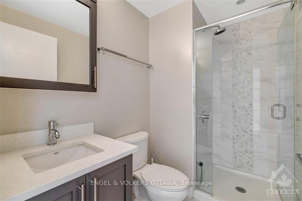 40 NEPEAN Street Unit 1603 photo 18
