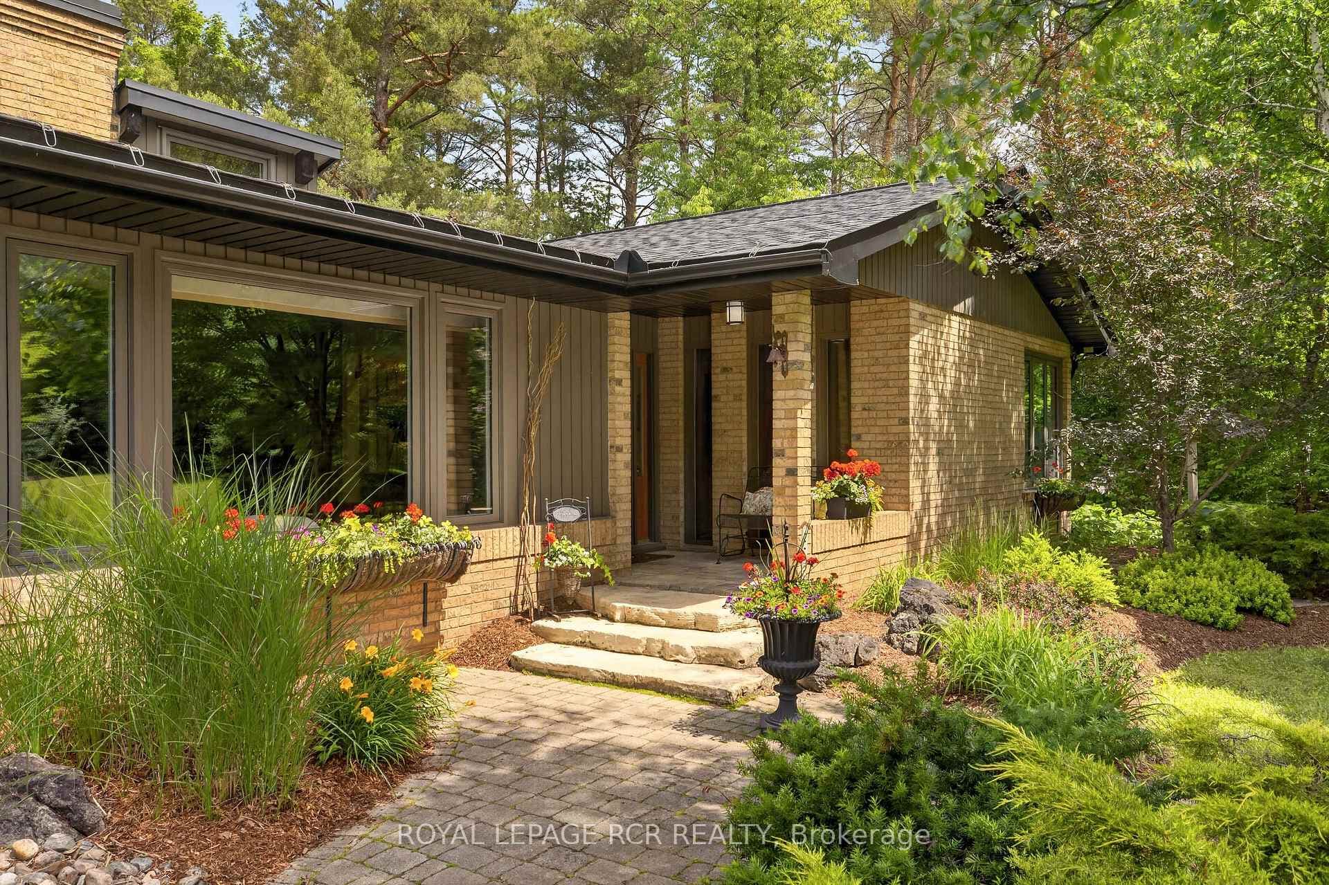 308339 Hockley Road photo 5
