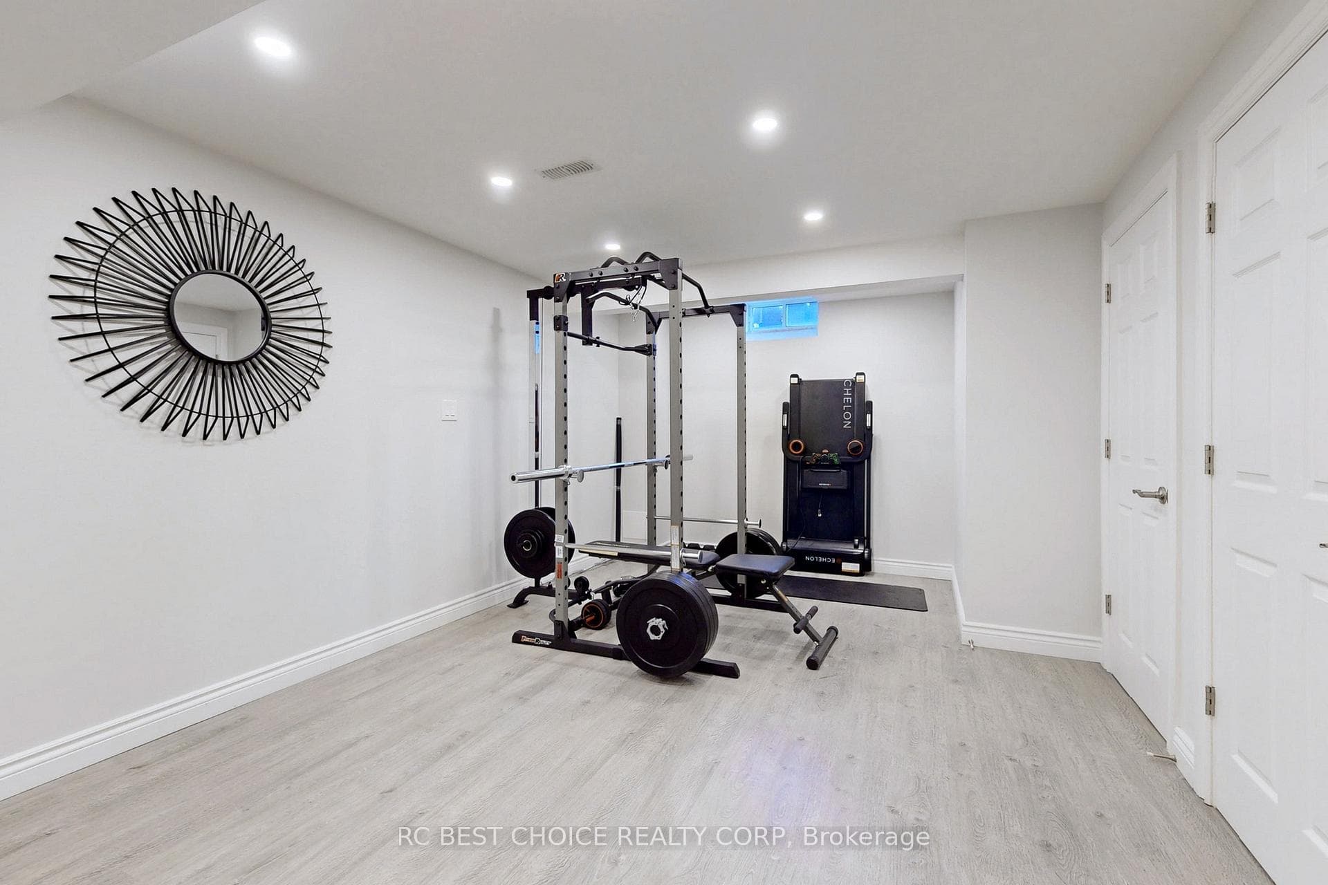 216 Cornell Park Avenue photo 23