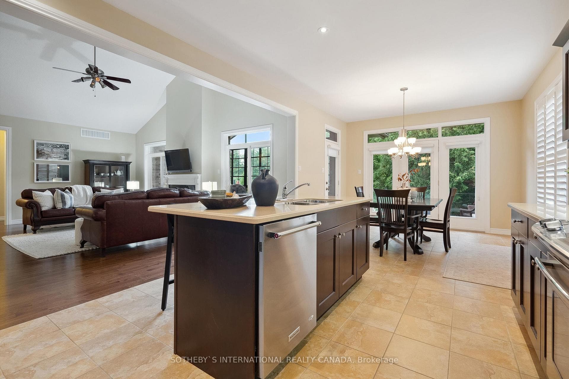 26 Marina Drive photo 18