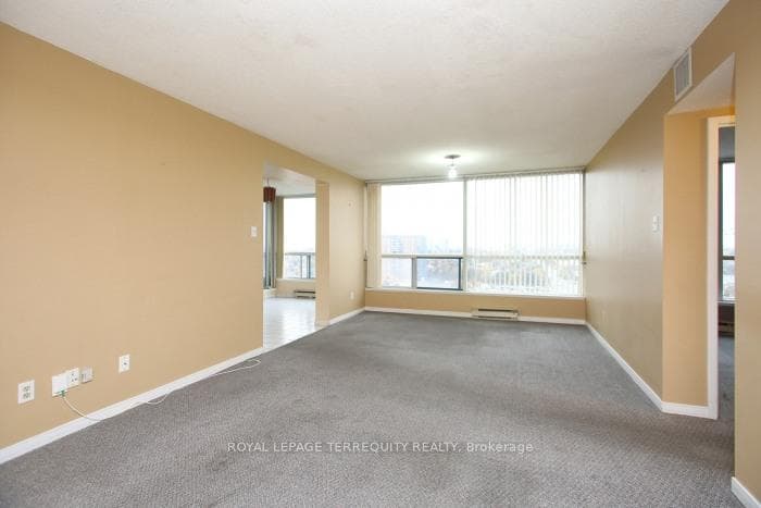 4725 Sheppard Avenue Unit 1710 photo 5