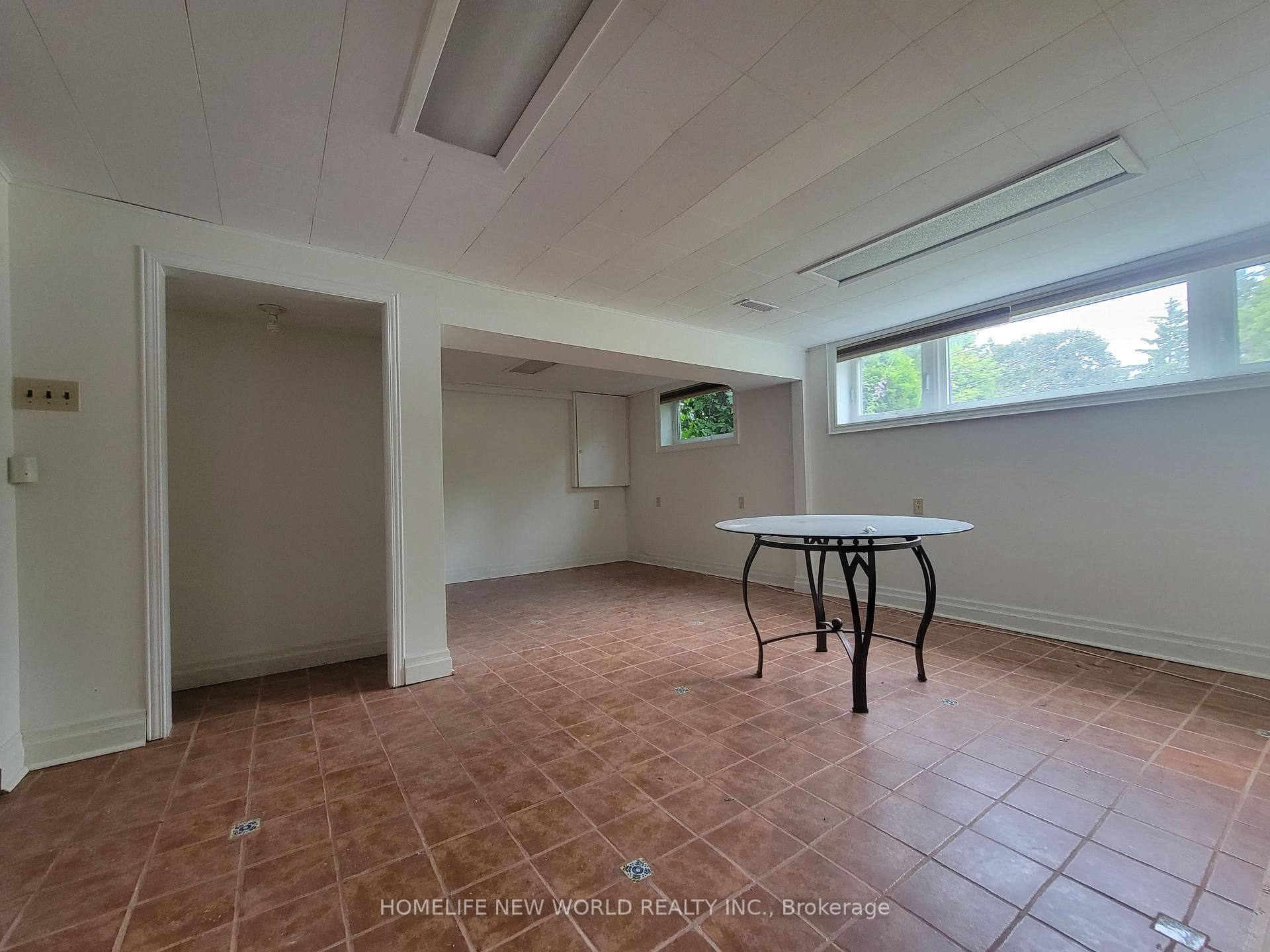 382 Allgood Street photo 21