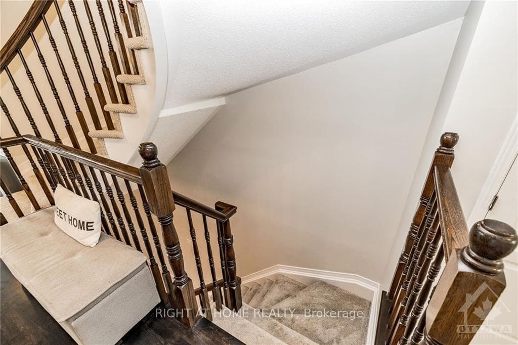 1449 CARRONBRIDGE Circle photo 25
