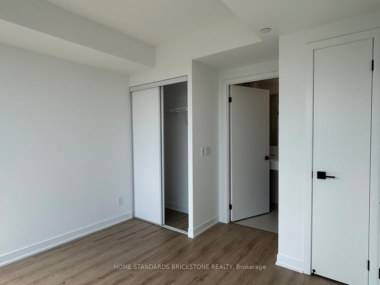 319 Jarvis Street Unit 3901 photo 13